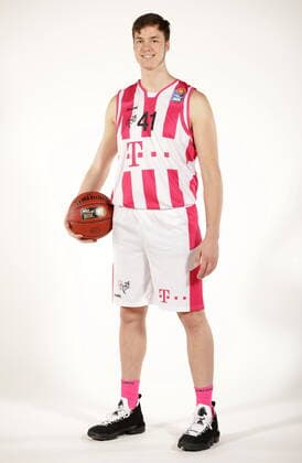 Telekom Baskets Bonn 2019 2020 Here Stephen Zimmerman MR:N