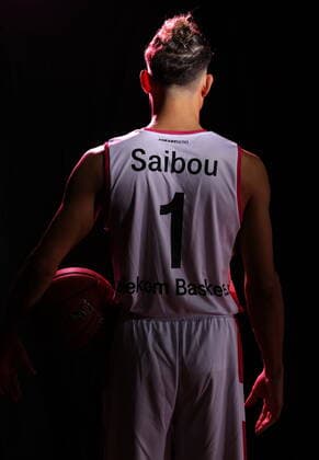 Telekom Baskets Bonn 2019 2020 Here Joshiko Saibou , from behind MR:N