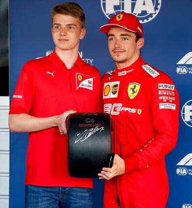 Motorsports: FIA Formula One World Championship, WM, Weltmeisterschaft 2019, Grand Prix of Russia, Robert Mikhailovich Shwartzman (RUS), 16 Charles Leclerc (MCO, Scuderia Ferrari Mission Winnow), Sochi Russia