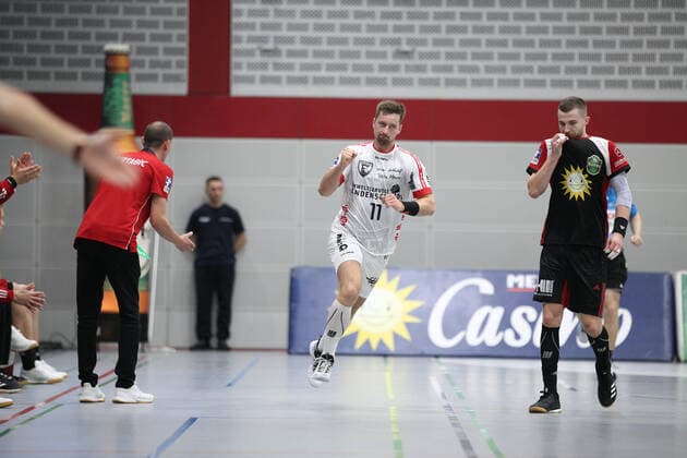 Lucas Schneider TuS Ferndorf 11 GER, Handball, 2 Bundesliga, TuS N Luebbecke vs. TuS Ferndorf, 28 09 2019 Luebbecke Copyright: xEIBNER JanxStrohdiekx EP_JSK