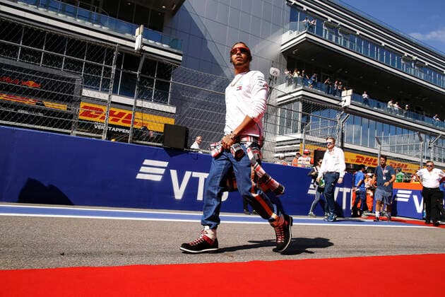 Motorsports: FIA Formula One World Championship, WM, Weltmeisterschaft 2019, Grand Prix of Russia, 44 Lewis Hamilton (GBR, Mercedes AMG Petronas Motorsport), Sochi Russia