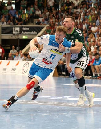 29 09 2019, Germany, Göppingen, Handball 1 Bundesliga Season 2019 2020 FRESH TO Göppingen vs. TVB 1898 Stuttgart v l Adam Lönn TVB , Jacob Bagersted FAG