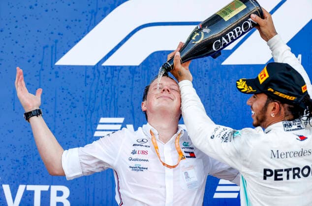Motorsports: FIA Formula One World Championship, WM, Weltmeisterschaft 2019, Grand Prix of Russia, Fred Judd (Mercedes AMG Petronas Motorsport), 44 Lewis Hamilton (GBR, Mercedes AMG Petronas Motorsport), Sochi Russia