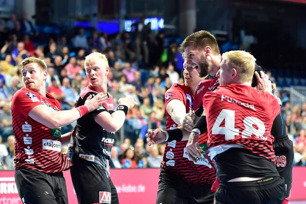29 09 2019 Handball 1 Bundesliga DKB HBL Season 2019 2020 07 Matchday HC Erlangen Metropolregion Nürnberg HCE HSG Nordhorn Lingen OGo Sime Ivic 19, HC Erlangen HCE Julian Possehl 48, HSG Nordhorn Lingen