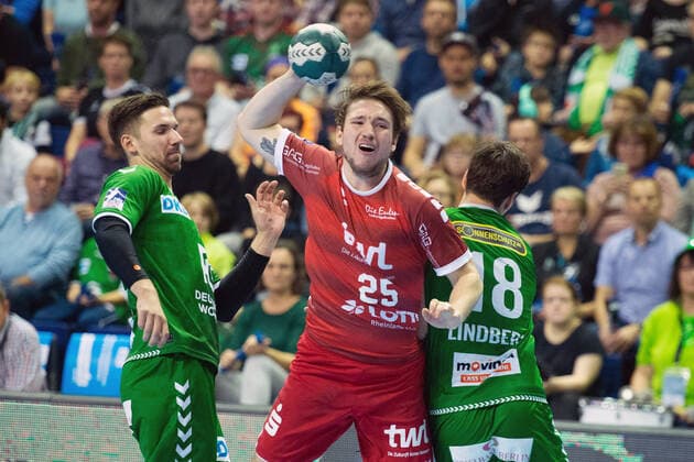 v l Dominik Mappes Owls, Hans Lindberg 18 Fuechse, Fuechse Berlin vs. Owls Ludwigshafen, 29 09 19, GER, Berlin, 29 09 19, HBL, Fuechse Berlin vs. Owls Ludwigshafen Berlin Copyright: xEIBNER UwexKochx EP_ukh