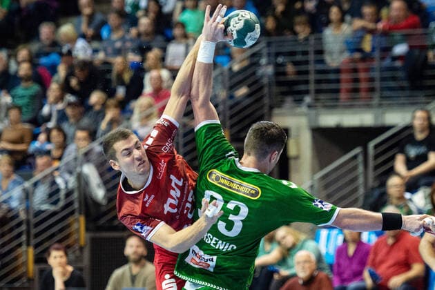 v l Jerome Mueller Owls, Mijajlo Marsenic 93 Fox, Fox Berlin vs Owls Ludwigshafen, 29 09 19, GER, Berlin, 29 09 19, HBL, Fox Berlin vs Owls Ludwigshafen Berlin Copyright: xEIBNER UwexKochx EP_ukh