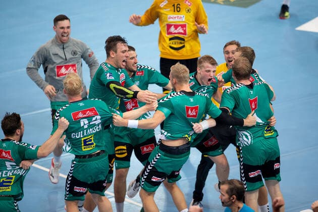 Minden, Germany 29 09 2019 1 Handball Bundesliga 2019 2020 GWD Minden vs. TBV Lemgo Lippe Final cheers Minden Minden North Rhine-Westphalia Germany Kampa Halle