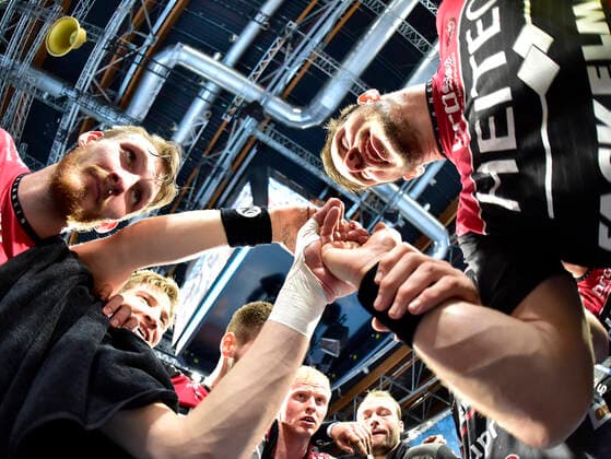 29 09 2019 Handball 1 Bundesliga DKB HBL Season 2019 2020 07 Matchday HC Erlangen Metropolregion Nürnberg HCE HSG Nordhorn Lingen OGo Antonio Metzner 27, HC Erlangen HCE Michael Haaß Haass 13, HC Erlangen HCE Team Team Jubel Freude nach Spielende