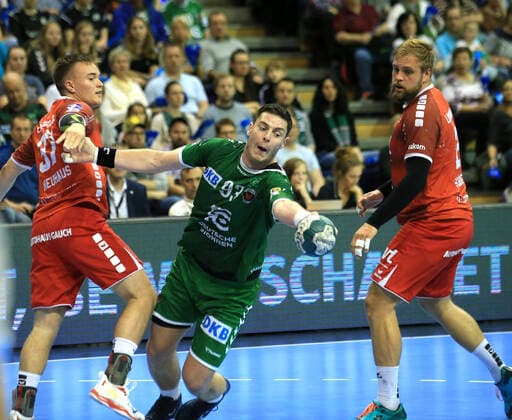 GER, DHB, 1 HBL, FUECHSE BERLIN VS Eulen Ludwigshafen 29 09 2019, Max Schmeling Halle, Berlin, GER, DHB, 1 HBL, FUECHSE BERLIN VS Eulen Ludwigshafen, DHB regulations prohibit any use of photographs as image sequences and or quasi video in picture Mijajlo Marsenic Fuechse Berlin 93 , Max Neuhaus Ludwigshafen 37 , Frederic Stueber Ludwigshafen 2 nordphotox xEngler nph00076