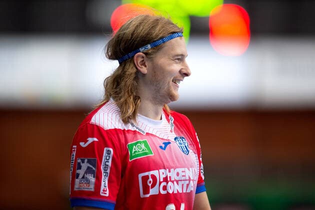 Minden, Germany 29 09 2019 1 Handball Bundesliga 2019 2020 GWD Minden vs TBV Lemgo Lippe Andreas Cederholm Lemgo Minden North Rhine-Westphalia Germany Kampa Halle