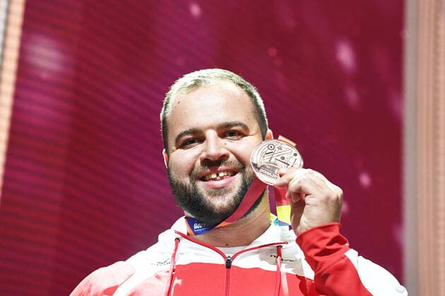 Doha, IAAF, Athletics, athletics, Track and Field, World athletics Championships 2019 Doha, Athletics World Championships 2019 Doha, 27 09 06 10 2019, Khalifa International Stadium Doha, Lukas Weisshaidinger with bronze medal, Austria, discus throw men,