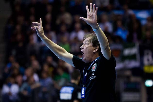 01 10 2019, xfrx, Handball DHB Cup, Fuechse Berlin SC Magdeburg emspor, v l coach Velimir Petkovic Fuechse Berlin DFL DFB REGULATIONS PROHIBIT ANY USE OF PHOTOGRAPHS as IMAGE SEQUENCES and or QUASI VIDEO Berlin