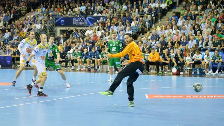 v l Matthias Musche SCM, Silvio Heinevetter 12 Fuechse, Fuechse Berlin vs SC Magdeburg, 01 10 19, GER, Berlin, 01 10 19, HBL, Fuechse Berlin vs SC Magdeburg, Berlin Copyright: xEIBNER UwexKochx EP_ukh
