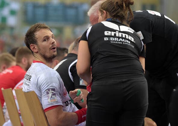 Kai Hfner Haefner MT 34 must be treated at the margin GER, Handball, Round of 16, DHB Cup, SC DHfK Leipzig vs. MT Melsungen, 01 10 2019 Leipzig Copyright: xEIBNER ChristianxModlax EP_CMA