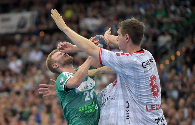 Philipp Weber DHfK 20 vs. Finn Lemke MT 6 GER, Handball, Round of 16, DHB Cup, SC DHfK Leipzig vs. MT Melsungen, 01 10 2019 Leipzig Copyright: xEIBNER ChristianxModlax EP_CMA