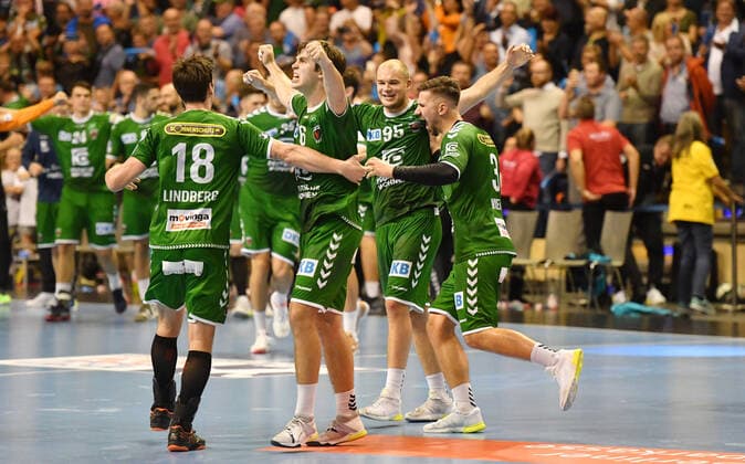 Hans Lindberg Foxes , Jacob Tandrup Holm Foxes , Fabian Wiede Foxes , Paul Drux Foxes cheer after the Spuel Foxes Berlin SC Magdeburg DHB Cup, Round of 16 2019 2020, Men, Men, Handball, Germany, Max Schmeling Halle Berlin, 1 10 2019