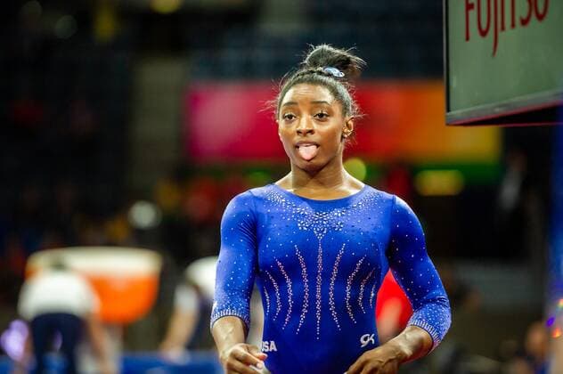 Bilder des Jahres 2019, Sport 10 Oktober Sport Themen der Woche KW40 Sport Bilder der Tages Turm WM Stuttgart 2019 Simone Biles (USA) - Turn-WM Stuttgart 2019 Podium Training. Stuttgart. 02.10.19 Turnen Podium Training , Stuttgart Baden Wuerttemberg Deutschland *** Tower WM Stuttgart 2019 Simone Biles USA Turn WM Stuttgart 2019 Podium Training Stuttgart 02 10 19 Gymnastics Podium Training , Stuttgart Baden Wuerttemberg Germany