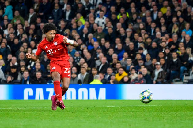 01 10 2019, xkvx, Football UEFA Champions League, Tottenham Hotspur FC Bayern Muenchen emspor, v l Goal scored, Goal to 2 5 by Serge Gnabry FCB FC Bayern Muenchen London