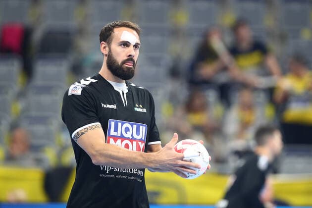 Tim Kneule Goeppingen with plaster on his forehead Rhein Neckar Loewen vs Frischauf Goeppingen, Handball, DHB Cup, 02 10 2019 Rhein Neckar Loewen vs Frischauf Goeppingen, Handball, DHB Cup, 02 10 2019 Mannheim Copyright: xEIBNER RenexWeissx EP_RWS
