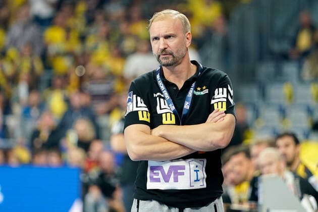 Hartmut Mayerhoffer Trainer, Head Coach, Göppingen , single picture, action, action, 02 10 2019, Mannheim, handball, DHB cup, Rhein Neckar Löwen Frisch Auf Göppingen xozx