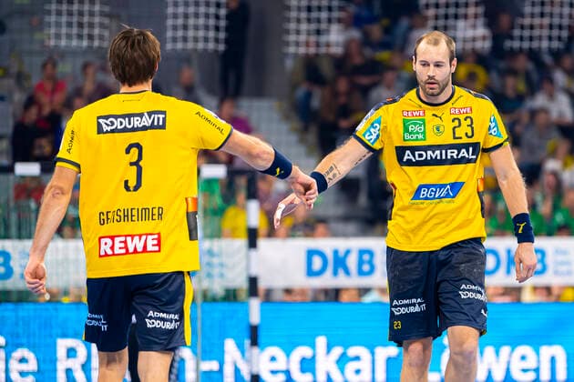 Mannheim, Germany 02 October 2019 DHB Cup Round of 16 Rhine-Neckar Lions vs Frisch Auf Göppingen v li Uwe Gensheimer Loewen , Steffen Fäth Faeth Loewen Mannheim SAP Arena Baden Württemberg Germany