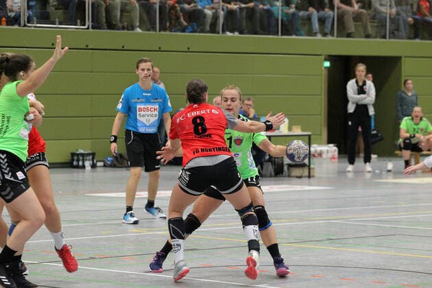11 Leona Svirakova Fuechse Berlin 8 Delia Cleve TG Nuertingen Handball 2 HBF TG Nuertingen vs Fuechse Berlin 201910 03 Handball 2 HBF TG Nuertingen vs Fuechse Berlin Nuertingen Copyright: xEIBNER SebastianxBaurx EP_SBAUR
