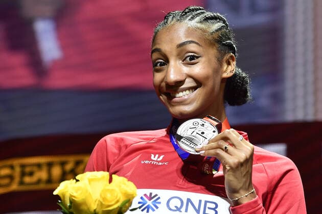 Sport Bilder des Tages Belgian Nafissatou Nafi Thiam , winner of the silver medal pictured during the medal ceremony of the women s heptathlon competition, on day eight of the IAAF World Athletics Championships in Doha, Qatar, Friday 04 October 2019. The Worlds are taking place from 27 September to 6 October. DIRKxWAEM  x05679164x