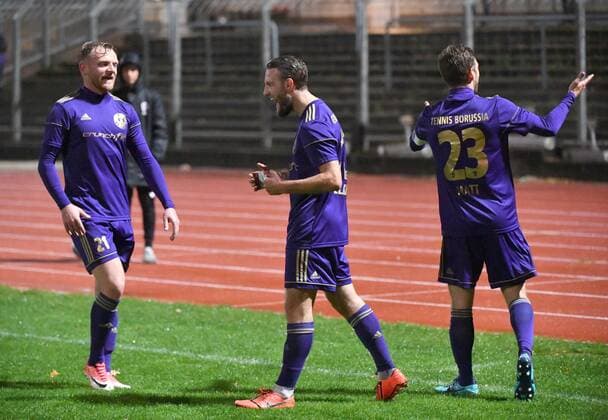 Soccer, Men, Season 2019 2020, NOFV Oberliga Nord 8 Matchday , Tennis Borussia Ludwigsfelder FC 9 0 , v l Nils Göwecke TeBe, Tennis Borussia , Fatlum Elezi TeBe, Tennis Borussia , Nico Matt TeBe, Tennis Borussia , Jubel nach Tor zum 3 0, 04 10 2019, Copyright: xMatthiasxKochx