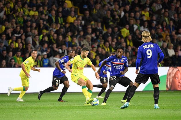 11 MEHDI ABEID (NAN) - 22 ARNAUD LUSAMBA (NICE) FOOTBALL : Nantes vs Nice - Ligue 1 Conforama - 05 10 2019 FEP Panoramic 