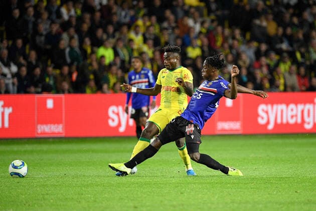 27 MOSES SIMON (NAN) - 22 ARNAUD LUSAMBA (NICE) FOOTBALL : Nantes vs Nice - Ligue 1 Conforama - 05 10 2019 FEP Panoramic 