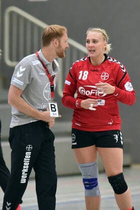 Robert Nijdam Coach Bayer 04 Leverkusen and Hildigunnur Einarsdottir R ,GER, HSG Bad Wildungen Vipers Bayer 04 Leverkusen, DHB Cup, Handball, Women, 05 10 2019, GER, HSG Bad Wildungen Vipers Bayer 04 Leverkusen, Handball, DHB Cup Women, 05 10 2019 Bad Wildungen Copyright: xEIBNER RolandxSippelx EP_RSL
