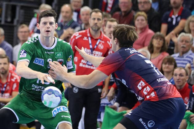 SG Flensburg Handewitt vs Fuechse Berlin, 06 10 19, LIQUI MOLY Handball Bundesliga, Simon Ernst Fuechse Berlin, 02 against Magnus Roed SG Flensburg Handewitt, 77 Copyright: xBEAUTIFULxSPORTS MarioxM.xKobergx