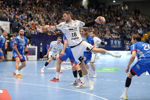 Niclas Ekberg THW Kiel 18 GER, Handball, 1 Bundesliga, TBV Lemgo Lippe vs. THW Kiel, 06 10 2019 Lemgo Copyright: xEIBNER JanxStrohdiekx EP_JSK