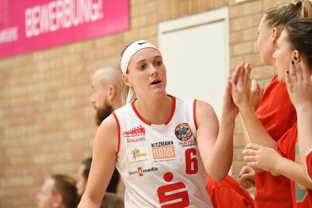 GER, DBBL, GiroLive Panthers Osnabrueck vs inexio Royals Saarlouis 06 10 2019, Panthers Dome, Osnabrück, GER, DBBL, GiroLive Panthers Osnabrueck vs inexio Royals Saarlouis in picture Brittany Carter GiroLive Panthers Osnabrück 6 nordphotox xPaetzel nph00403