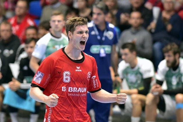 Cheers at Finn Lemke MT Melsungen , GER, MT Melsungen TSV Hannover Burgdorf, Handball, 1 Bundesliga Men, 06 10 2019, GER, MT Melsungen TSV Hannover Burgdorf, Handball, 1 Liga Men, 06 10 2019 Kassel Copyright: xEIBNER RolandxSippelx EP_RSL