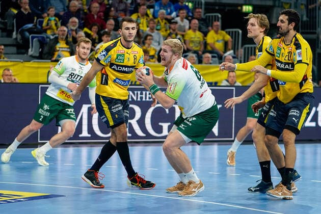 v li Romain Lagarde RNL, 8 , Anton Lindskog HSG, 66 , Jesper Nielsen RNL, 36 , Ilija Abutovic RNL, 20 , Action, Action, Game scene, 06 10 2019, Mannheim, Handball, Bundesliga, Rhein Neckar Löwen HSG Wetzlar xozx