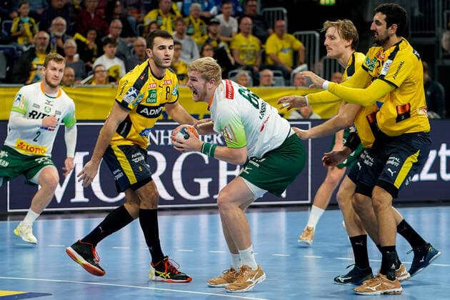 v li Romain Lagarde RNL, 8 , Anton Lindskog HSG, 66 , Jesper Nielsen RNL, 36 , Ilija Abutovic RNL, 20 , Action, Action, Game scene, 06 10 2019, Mannheim, Handball, Bundesliga, Rhein Neckar Löwen HSG Wetzlar xozx