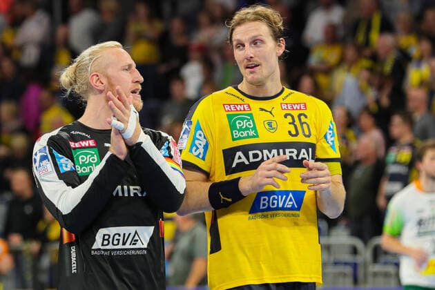 Handball Bundesliga Rhein Neckar Loewen vs HSG Wetzlar Mannheim, Germany 06 October 2019 8 Matchday of Liqui Moly Handball Bundesliga Goalkeeper Mikael Appelgren l Loewen and Jesper Nielsen Loewen