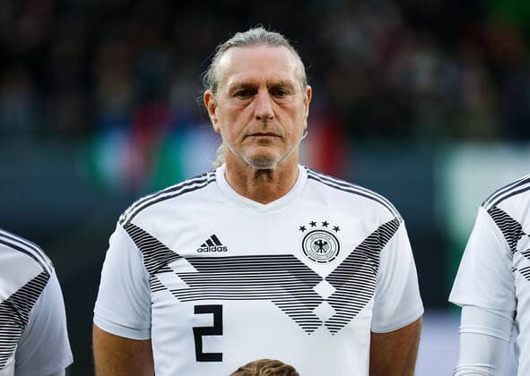 07 10 2019, xmkx, football legend game, DFB All Stars Azzurri Legends v l Michael Schulz GER DFL DFB REGULATIONS PROHIBIT ANY USE OF PHOTOGRAPHS as IMAGE SEQUENCES and or QUASI VIDEO Fuerth Bayern Deutschland DE