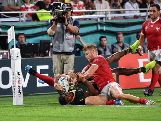Rugby Union - 2019 Rugby World Cup - Pool B: South Africa vs. Canada South Africa s Warrick Gelant scores his sides sixth try, at Kobe Misaki Stadium, Kobe City. COLORSPORT ASHLEY WESTERN 