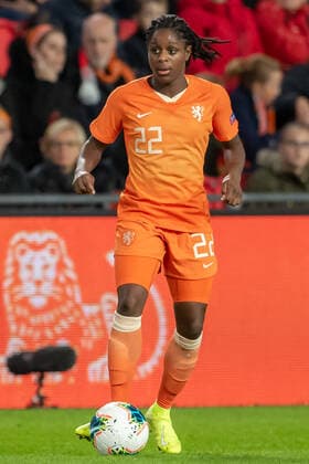 Liza van der Most Netherlands, Holland, 22 on the ball, clipping, single frame, full body, action, action, game scene, 08 10 2019, Eindhoven Netherlands, football, European Championship qualification women, Netherlands Russia xobx