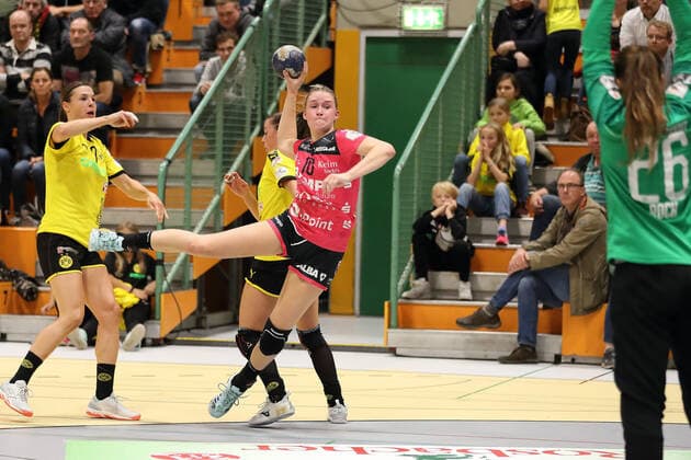 Lena Degenhardt TusSies Metzingen 10 GER, 1 League Handball Women, BVB Dortmund Tussies Metzingen, 9 10 2019 Dortmund Copyright: xEIBNER Stummbilligx EP_EER