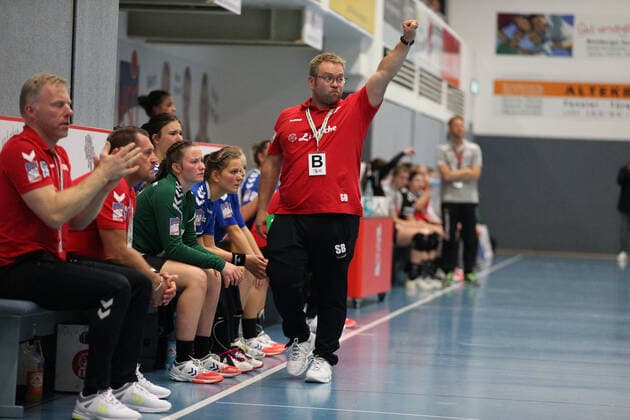 Steffen Birkner Trainer HSG Blomberg Lippe GER, Handball, 1 Bundesliga Women, HSG Blomberg Lippe against TSV Bayer 04 Leverkusen, 09 10 2019 Blomberg Copyright: xEIBNER JanxStrohdiekx EP_JSK