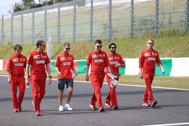 10th October 2019; Suzuka Circuit, Suzuka City, Japan; Formula One Japanese Grand Prix, Arrivals day; Scuderia Ferrari, Sebastian Vettel walks the circuit with his team - Editorial Use  ActionPlus12175963 LeannexBoon