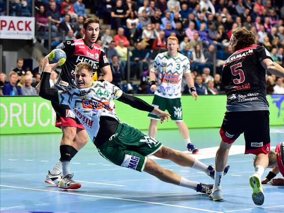 10 10 2019 Handball 1 Bundesliga DKB HBL Season 2019 2020 08 Matchday HC Erlangen Metropolregion Nürnberg HCE FA Göppingen OGo Michael Haaß Haass 13, HC Erlangen HCE Kresimir Kozina 44, Frisch Auf Göppingen