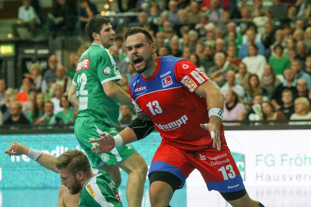 DHfK Balingen Handball Leipzig, 10 10 2019, Arena Leipzig, Handball, 1 Bundesliga, 9 Matchday , SC DHfK HBW Balingen Weilstetten , In the picture v l Benjamin Meschke 13, Balingen cheers ,