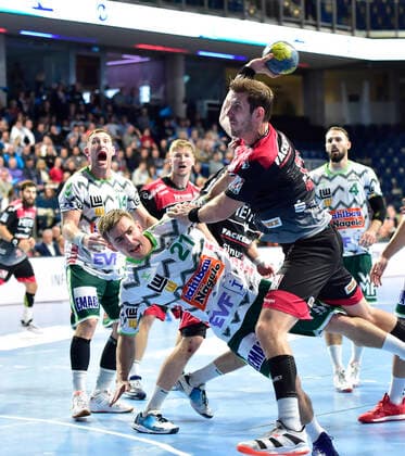 10 10 2019 Handball 1 Bundesliga DKB HBL Season 2019 2020 08 Matchday HC Erlangen Nuremberg Metropolitan Region HCE FA Göppingen OGo Tim Sörensen 21, Frisch Auf Göppingen Michael Haaß Haass 13, HC Erlangen HCE