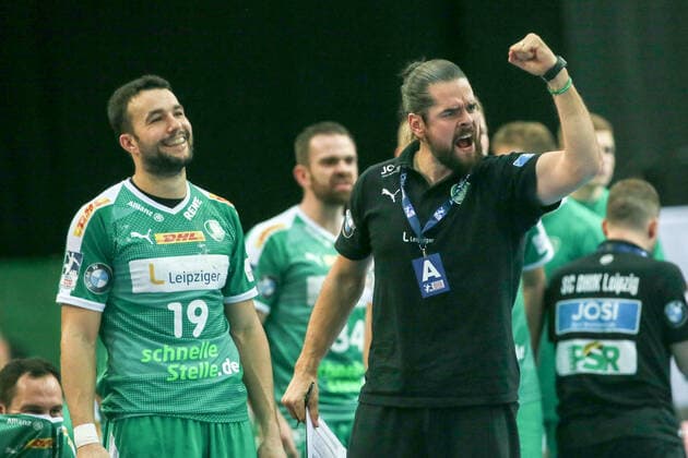 DHfK Balingen Handball Leipzig, 10 10 2019, Arena Leipzig, Handball, 1 Bundesliga, 9 Matchday , SC DHfK HBW Balingen Weilstetten 27 26 10 14 , In the picture v l Bastian Roscheck 19, Leipzig and Co Trainer Milos Putera Leipzig ,
