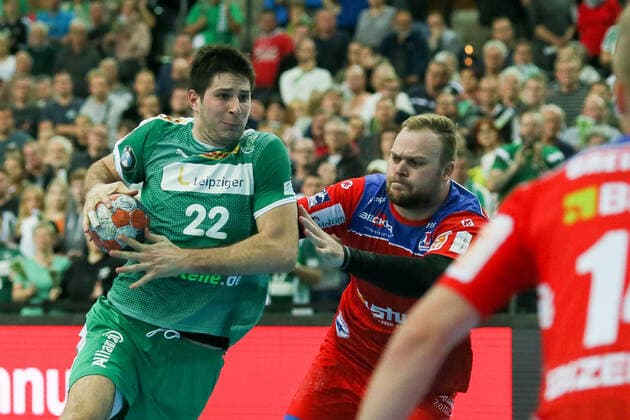 DHfK Balingen Handball Leipzig, 10 10 2019, Arena Leipzig, Handball, 1 Bundesliga, 9 Matchday , SC DHfK HBW Balingen Weilstetten 27 26 10 14 , In the picture v l Marko Mamic 22, Leipzig and Marcel Niemeyer 3, Balingen ,