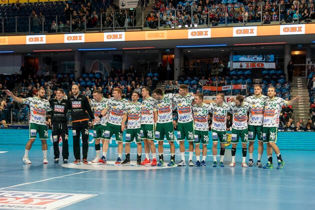 10 10 2019 Handball, 1 Bundesliga HC Erlagen FRISCH AUF Goeppingen, 3 Matchday, Season 2019 20 Handball, 1 Bundesliga HC Erlagen HHC Erlagen FRISCH AUF Goeppingen, 3 Matchday on 10 10 2019, Season 2019 20 Einlauf Goeppingen Copyright: HMBxMedia BorisxSchumacher